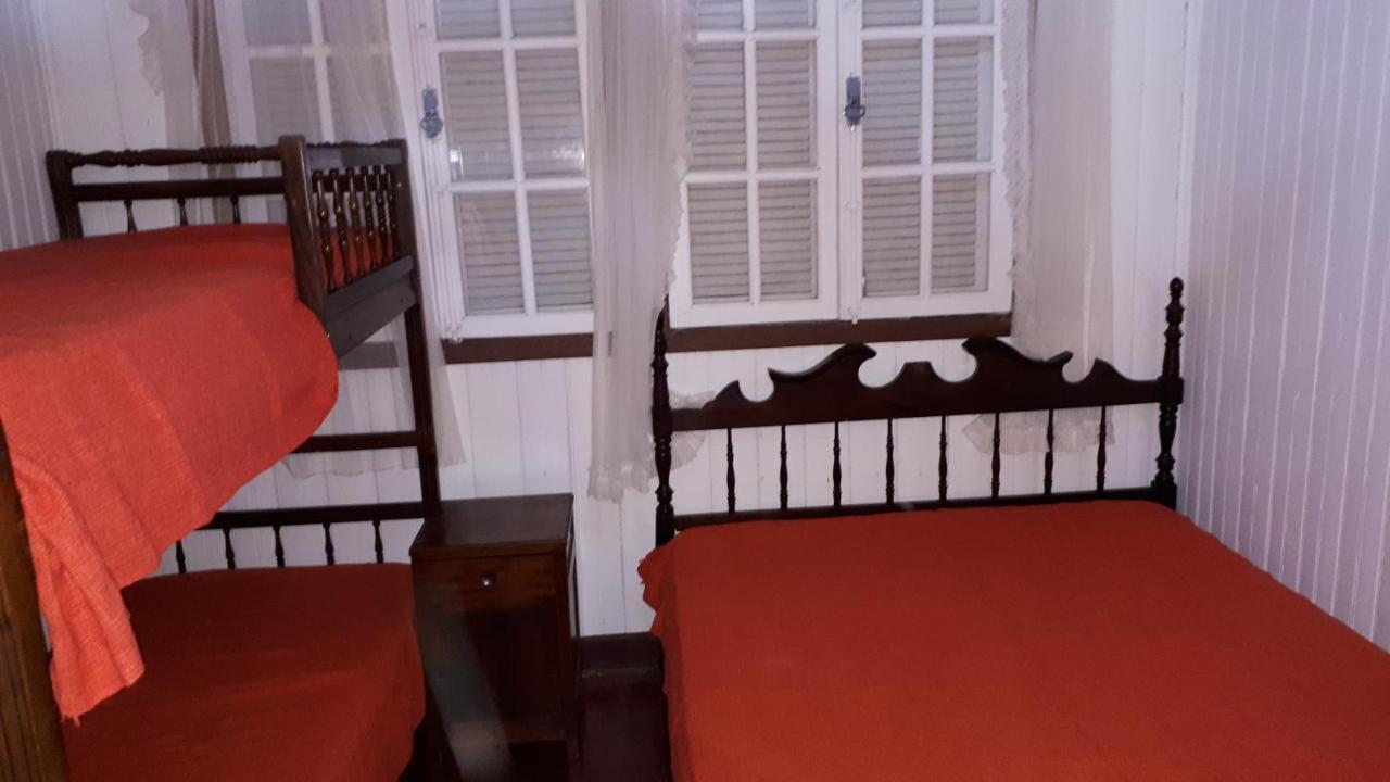 Chale De Madeira Casa de férias Campos do Jordão